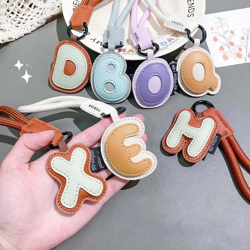 26文字アルファベットPUレザーキーホルダー ファッション韓 - Monogram Keychain Leather のレビューと価格
